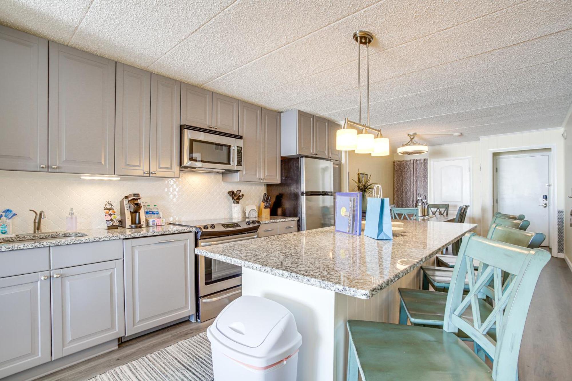 Ocean City Condo With Heated Pool And Beachfront View! Exterior foto